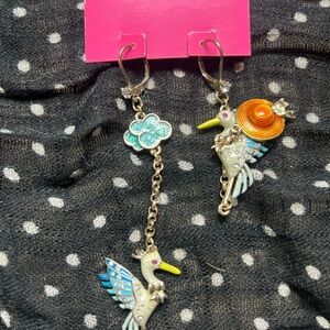 Colorful Bird Dangle Earrings Betsey Johnson from the 2000’s. Well made.